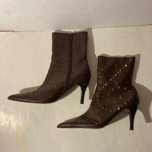 Vintage Brown Studded Women's Ankle Boots